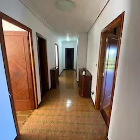 Lejlighed Con Vistas Y Parking Incluido *